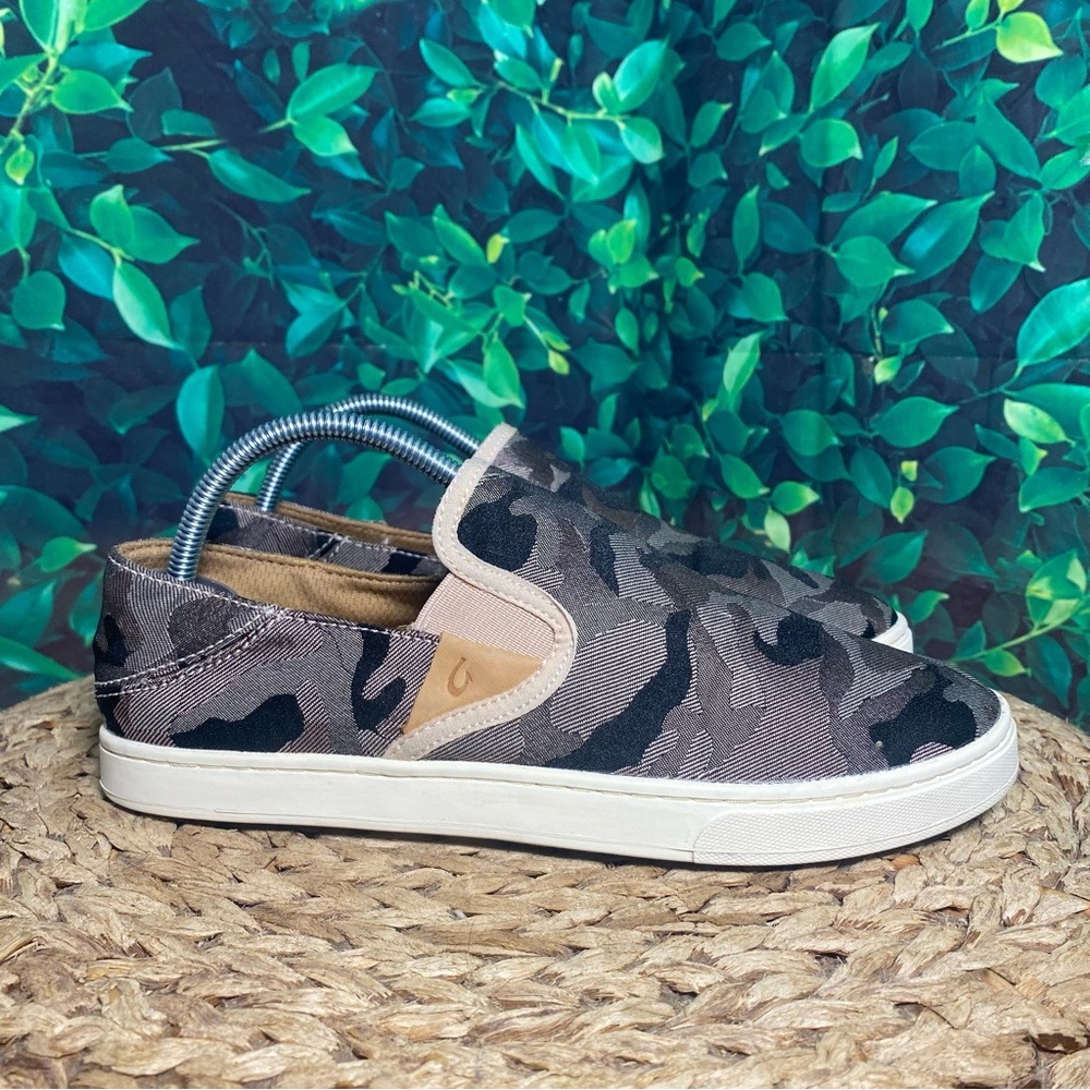 Olukai pehuea pa’i slip on sneakers camo black grey womens 7